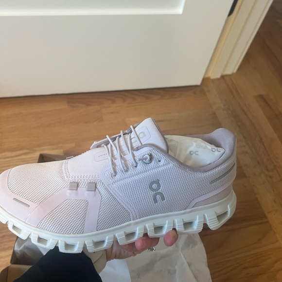 On Running Women's Cloud 6 Orchid/Fade - Picture 2 of 5